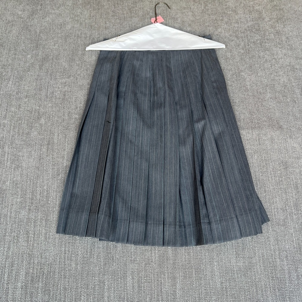 Brooks Brothers 2-Piece Blazer & Skirt Suit Set Womens 2 Gray Pinstripe Pleated - Picture 14 of 16